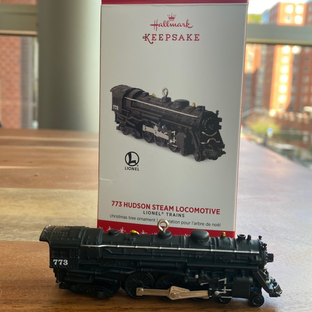 NEW Hallmark 2016 Lionel Train #21 - 773 Hudson Steam Locomotive